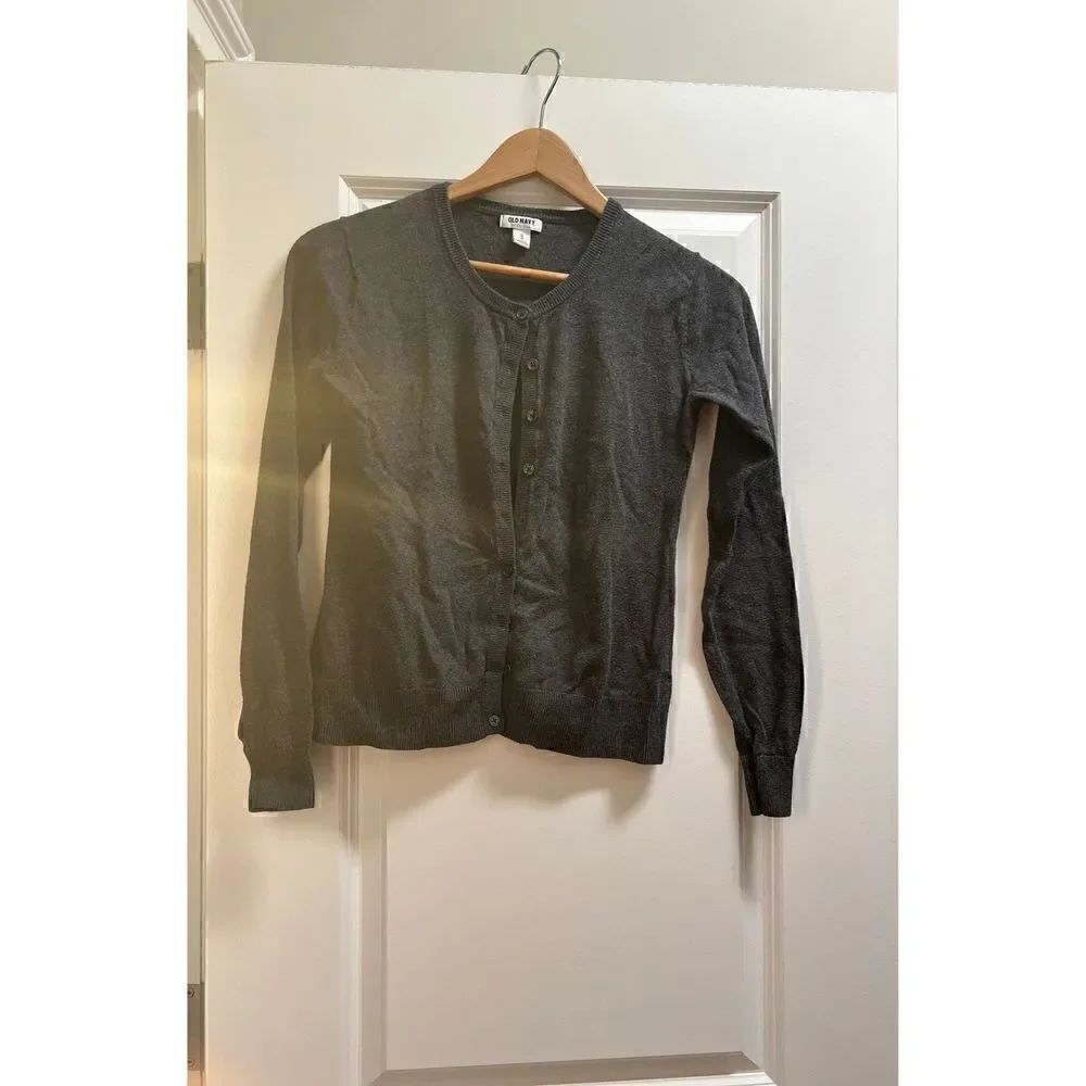 Old Navy Grey Classic Button down knit Cardigan